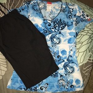 Scrub top and pants